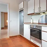 4 Star Holiday Home In Allinge 알링에