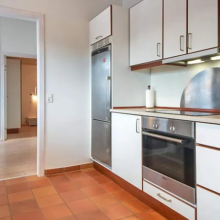 Idyllic In - By Traum Аллинге